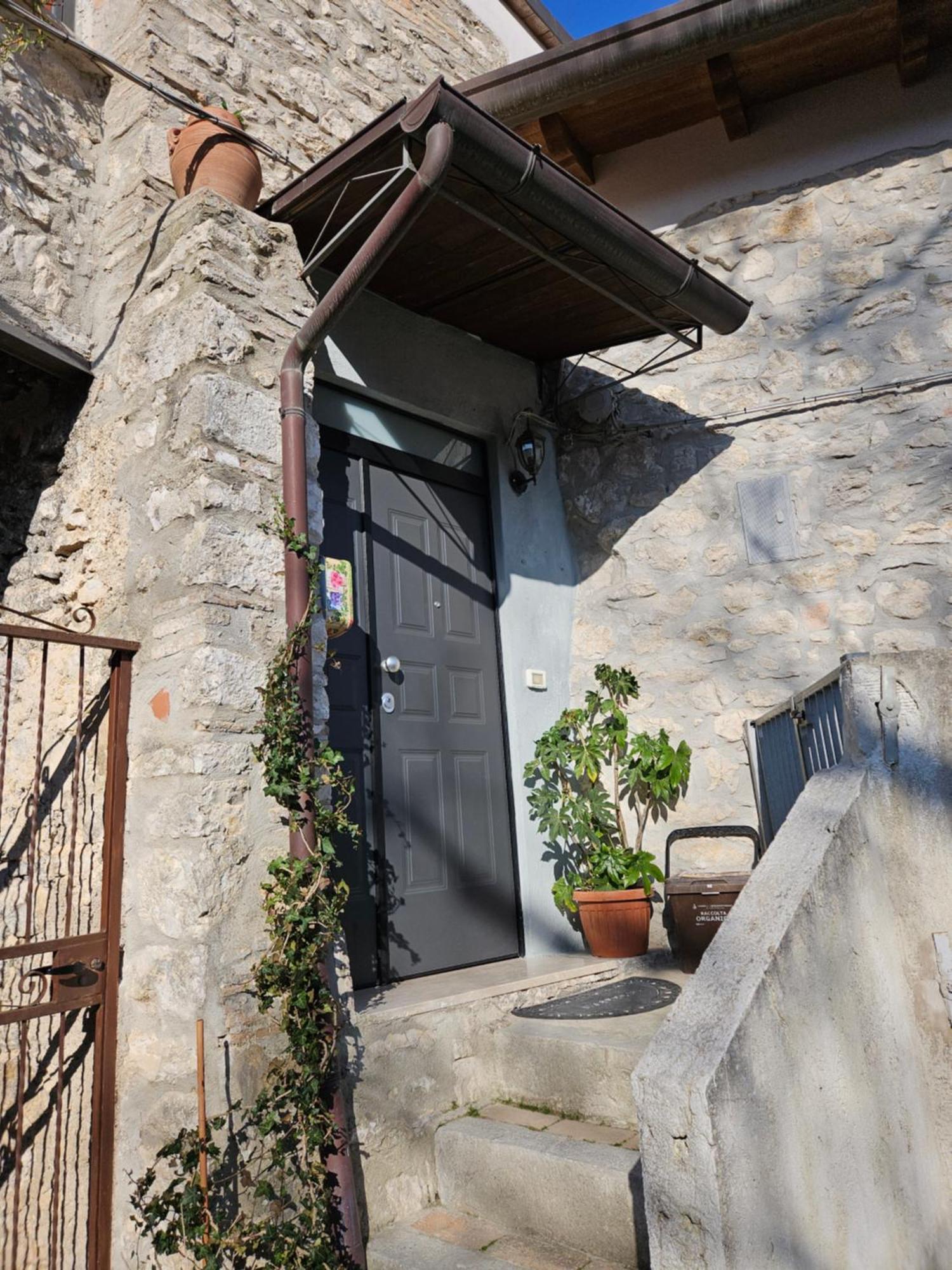 Casa Di Mamma Rosa Villa Castelnuovo Parano Eksteriør billede